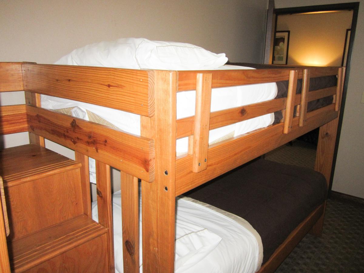 Bell'S Extended Stay And Suites เซนต์โรเบิร์ต ภายนอก รูปภาพ