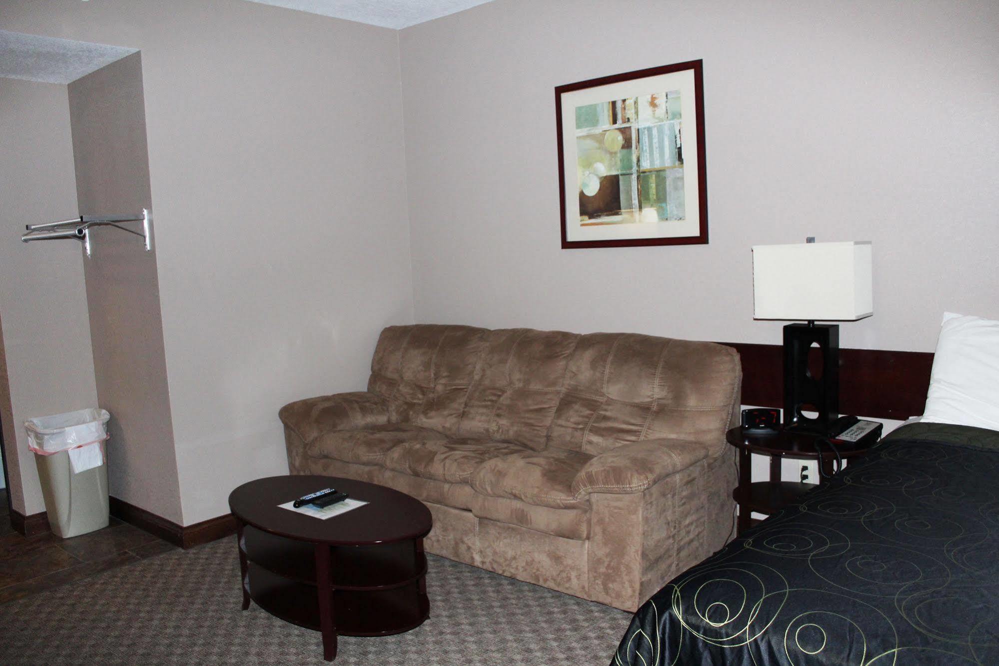 Bell'S Extended Stay And Suites เซนต์โรเบิร์ต ภายนอก รูปภาพ